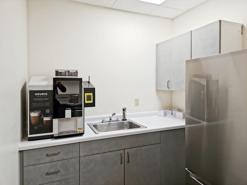 IWG (Regus) - 258 Corporate Dr, 53714 - Madison, WI image 6