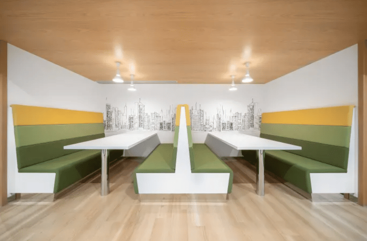 IWG (Regus) - 10920 W Lincoln Avenue, 53227 - West Allis, WI image 2