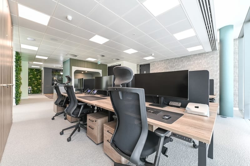 YOOOGROUP - No1 The Heights - Wellington Way, KT13 - Weybridge image 8
