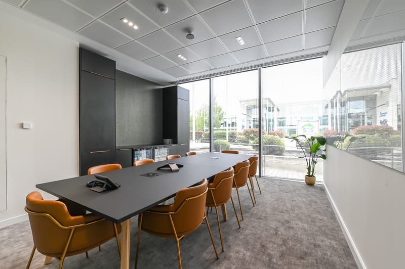 YOOOGROUP - No1 The Heights - Wellington Way, KT13 - Weybridge image 11