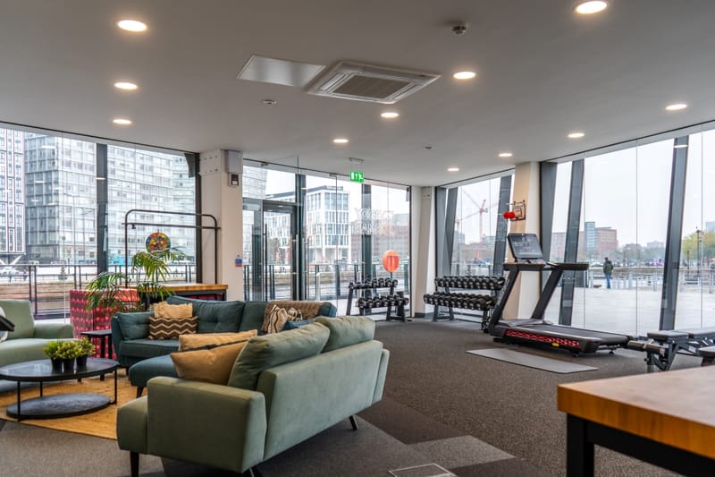Avenue HQ - 17 Mann Island, L3 - Liverpool image 3
