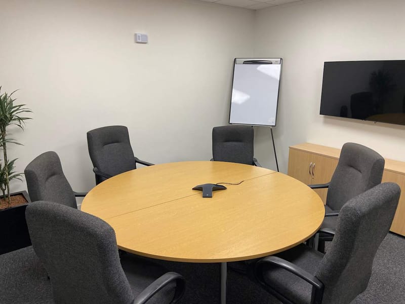 Regus - Station Road,1 Waterside image 3