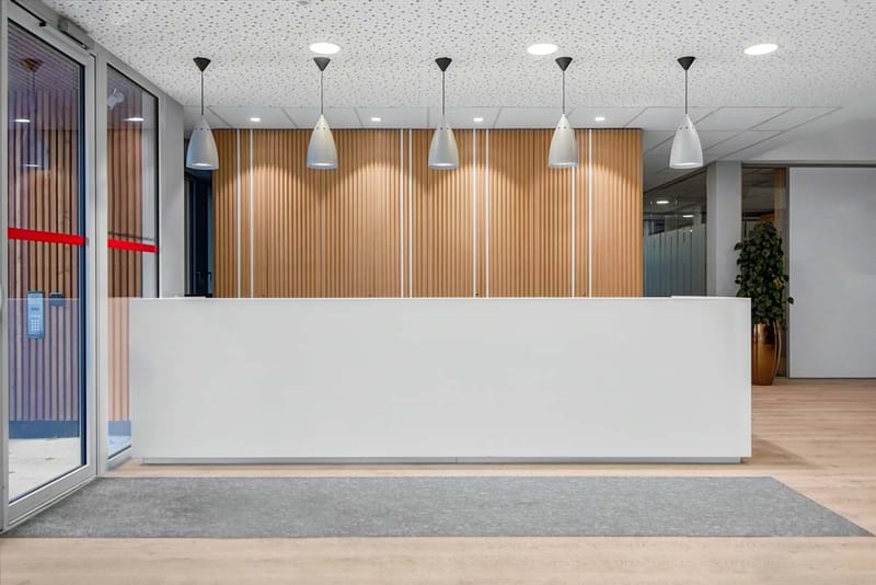Regus - Le neo 2 - batiment A,12 rue Denis Papin image 2