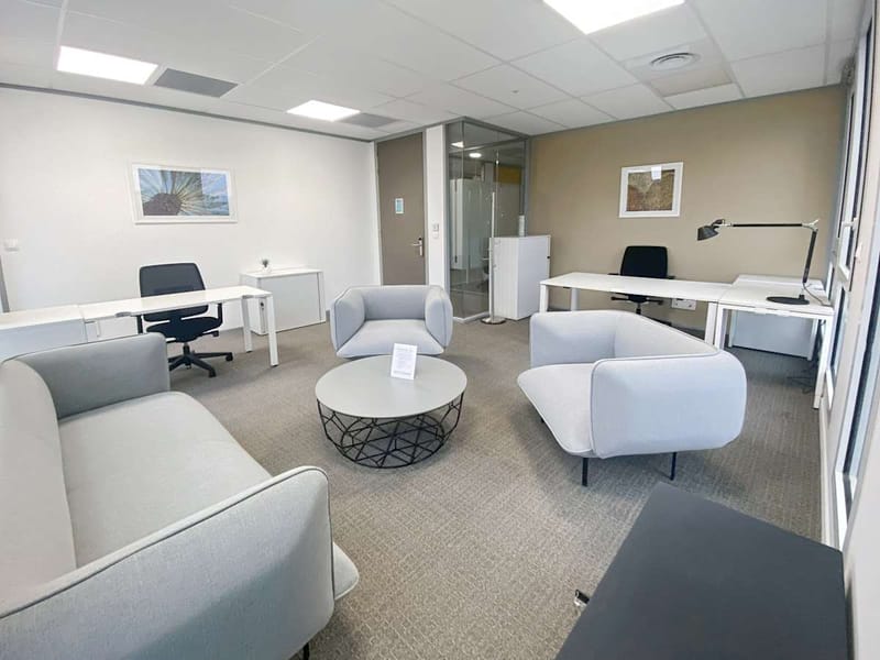 Regus - Le neo 2 - batiment A,12 rue Denis Papin image 8