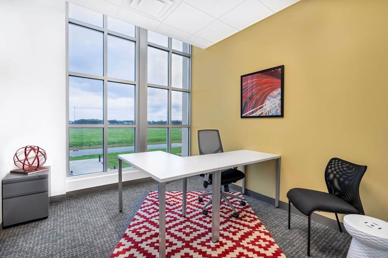 Regus - 201 Victory Blvd. image 4
