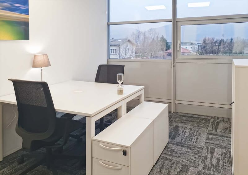 Regus - 26 Avenue Jean Kuntzmann image 12