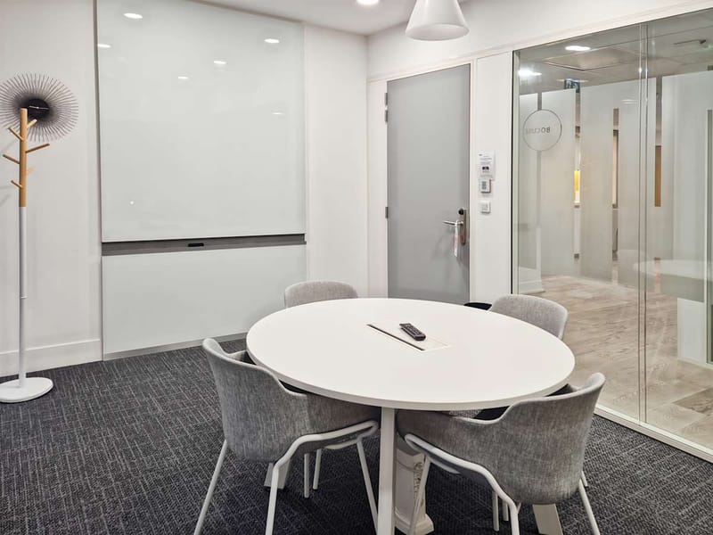 Regus - 132 rue Bossuet image 10