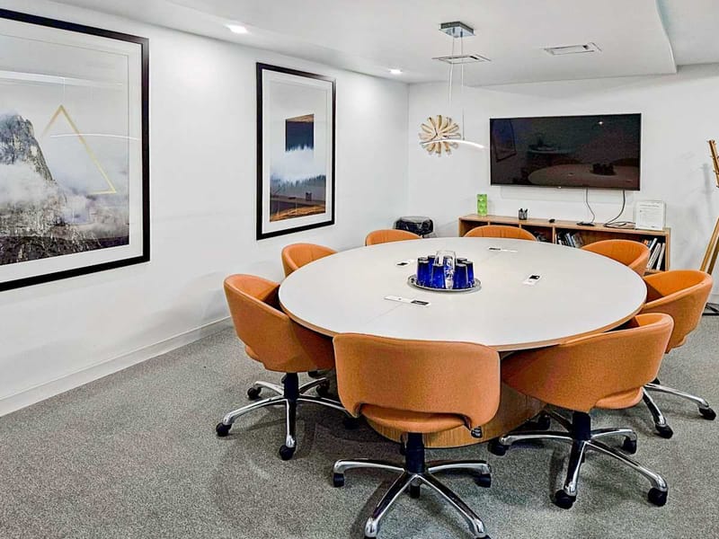 Regus - 49 High Street,3rd Floor image 17