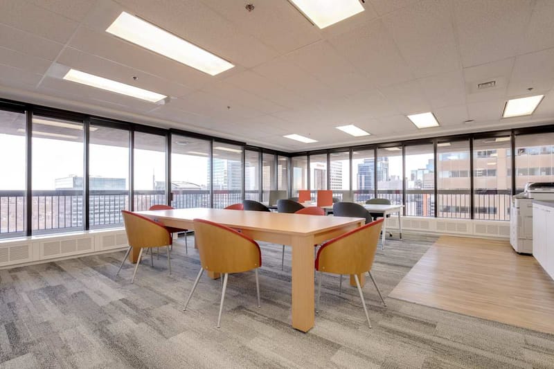 Regus - 639 5 Ave SW,Suite 2500 image 7