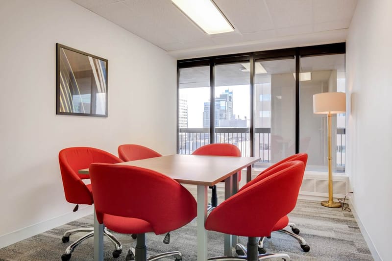 Regus - 639 5 Ave SW,Suite 2500 image 9