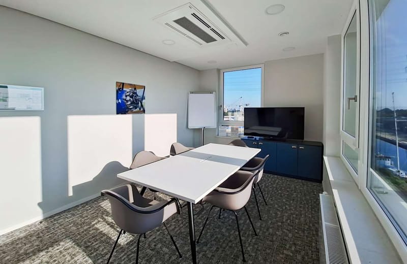 Regus - Veritaskai 8,3rd, 4th, 5th floor image 9