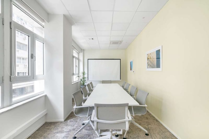 Regus - Vasileos Irakleiou 53 & Karolou Ntil image 3