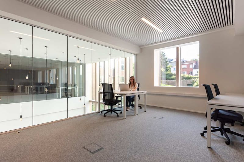 Spaces - Avenue Herrmann Debroux 54 image 8