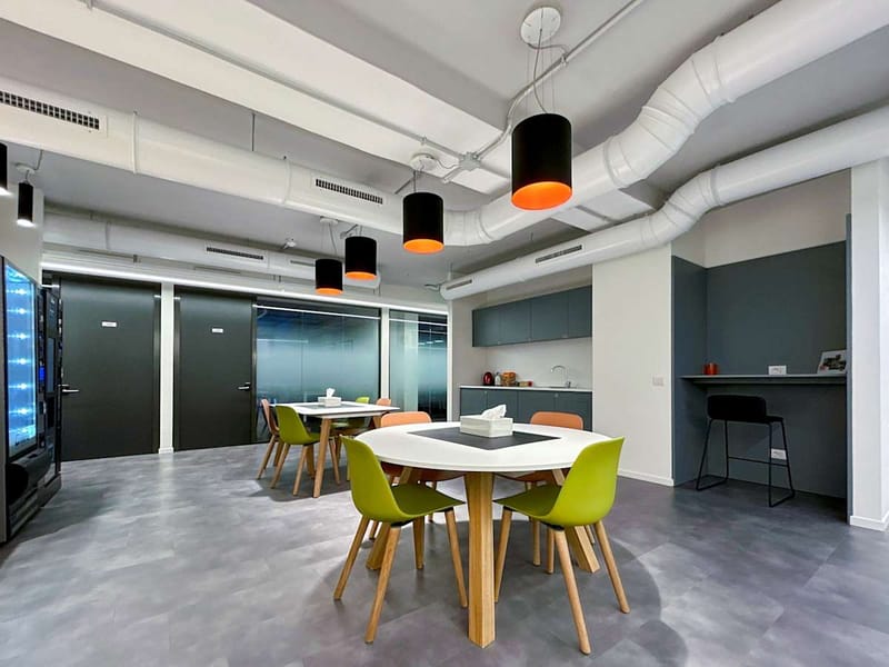 Regus - Via Crescenzo del monte n 29 image 5