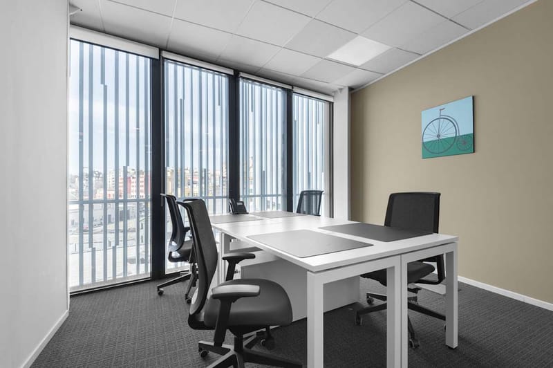Regus - Piazza Carlo Magno n.21 image 4