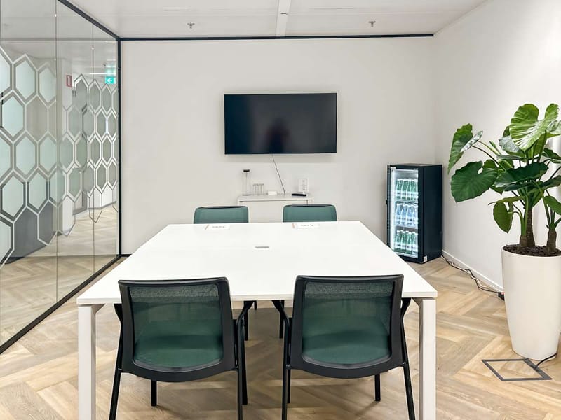 The Office Operators - Amstelplein 54, 26e etage image 15