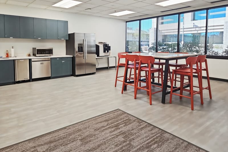 Regus - 6710 N Scottsdale Rd,Suite 100 image 6