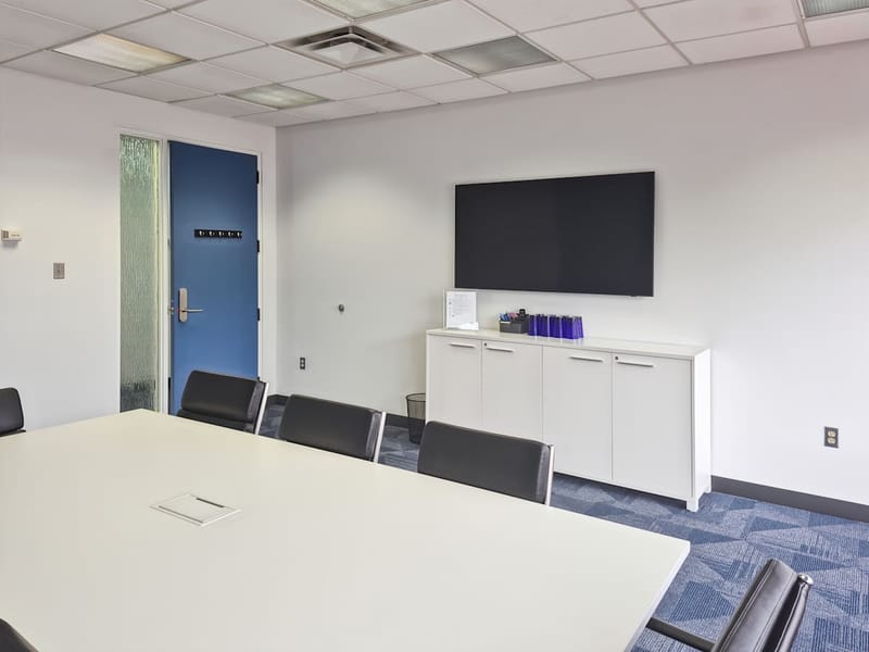 Hq - 335 Hoffer Dr image 12