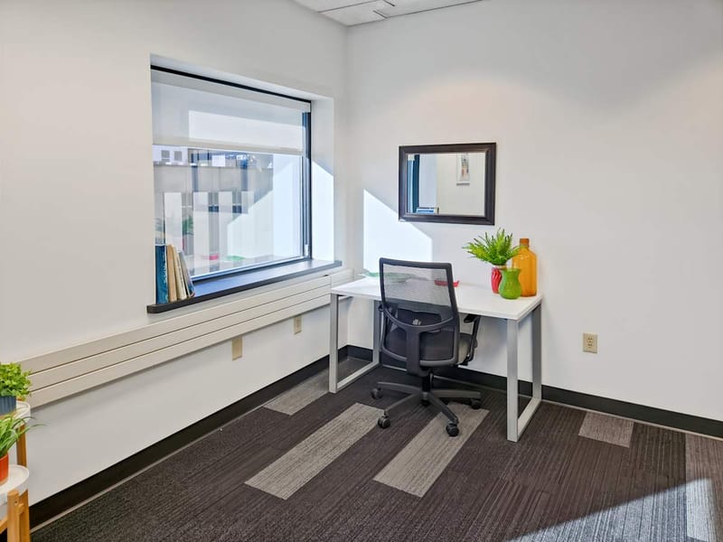 Regus - 100 W College Ave,3rd Floor image 4