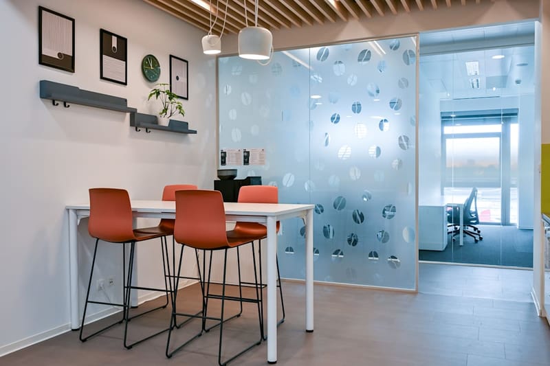 Regus - Galvaniho 15/A image 10