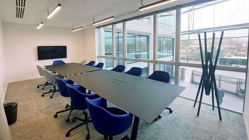 Regus - 25 Boulevard Romain Rolland image 10