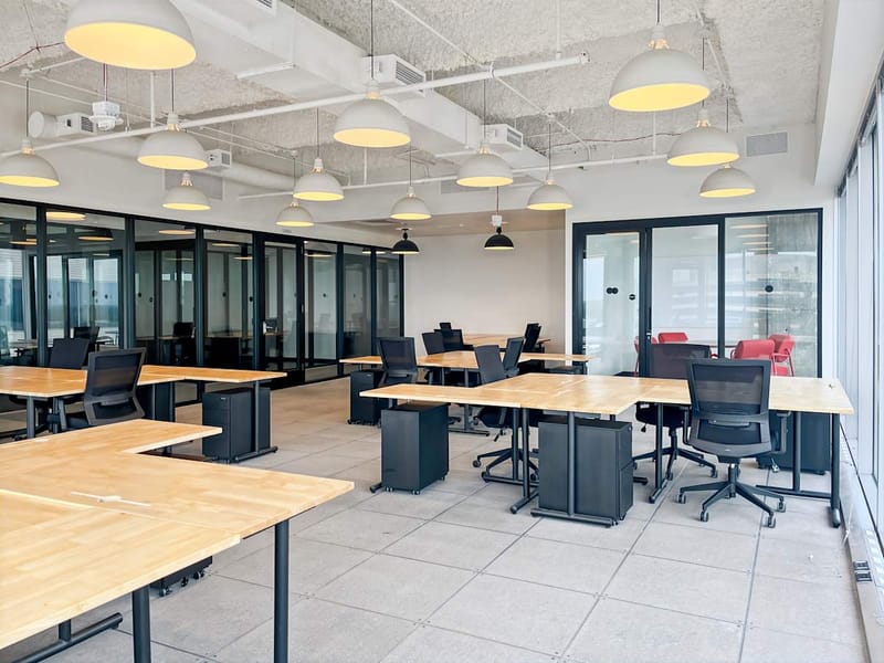 Spaces - 1725 Hughes Landing Blvd,11th Floor image 13