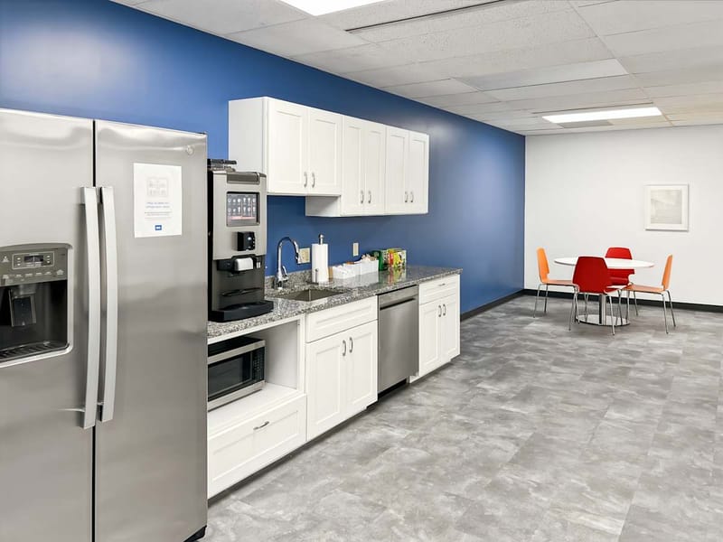 Hq - 2000 Cliff Mine Rd,Suite 300 image 13