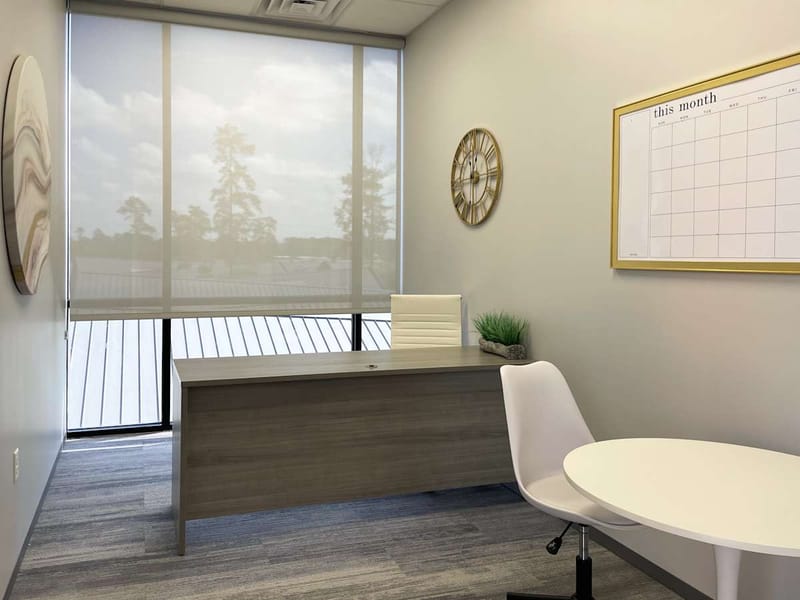Regus - 1135 Grand Central Parkway image 7