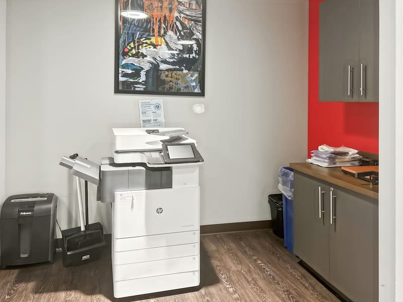 Regus - 1111 Dr.-Frederik-Philips Boulevard,Suite 600 image 14