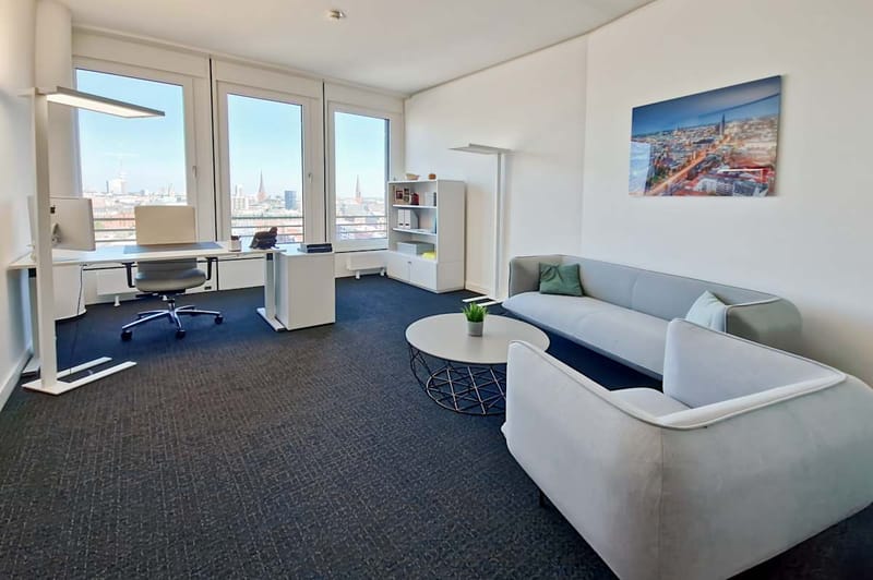 Signature - Signature by Regus Watermark,Überseeallee 10 image 4