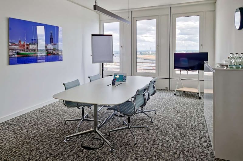 Signature - Signature by Regus Watermark,Überseeallee 10 image 9