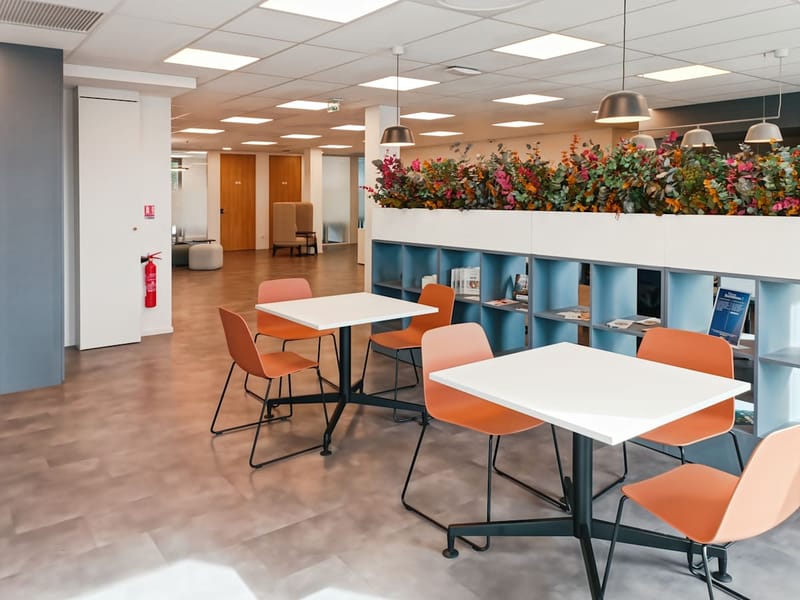 Regus - 520 rue Frederic Joliot image 5