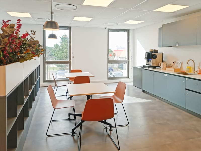 Regus - 520 rue Frederic Joliot image 6