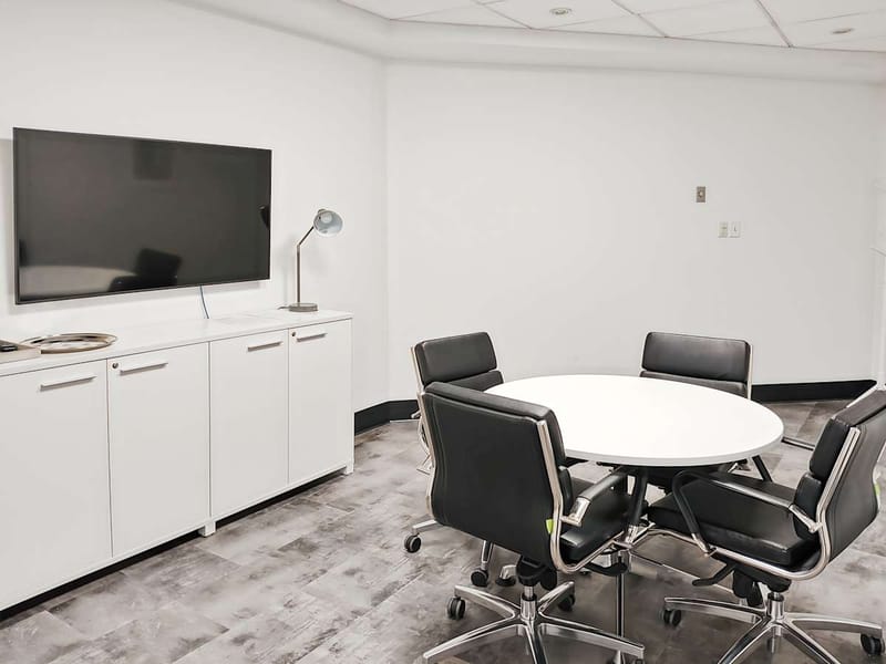 Regus - 455 King Street West,6th Floor image 9