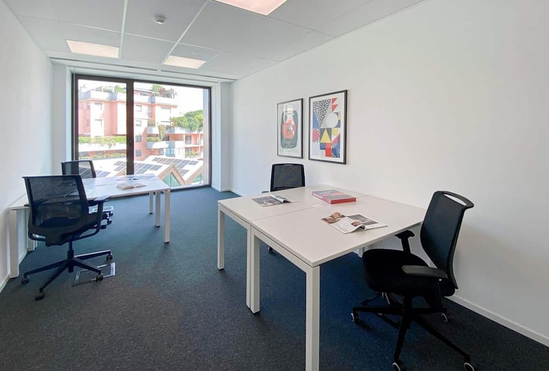 Regus - Via Francesco Melzi d'Eril, 34 image 4