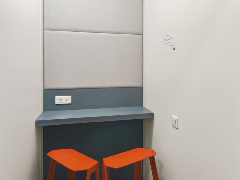 Regus - 117 allée des Parcs,Ilena Parc image 14