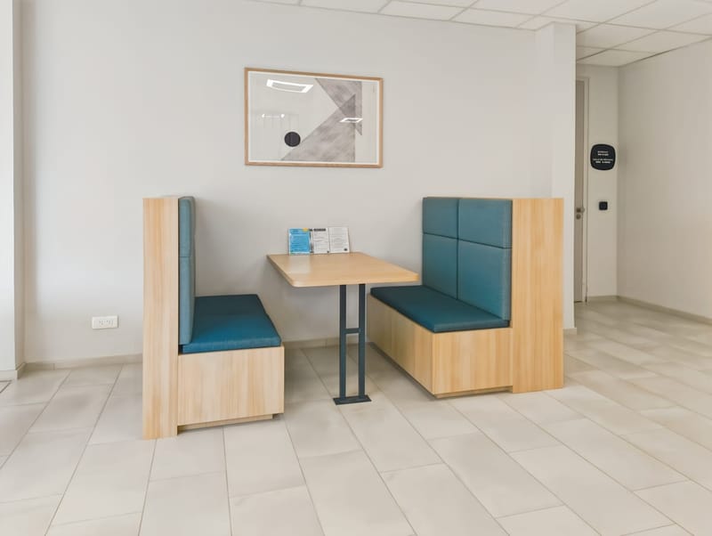 Regus - 117 allée des Parcs,Ilena Parc image 5