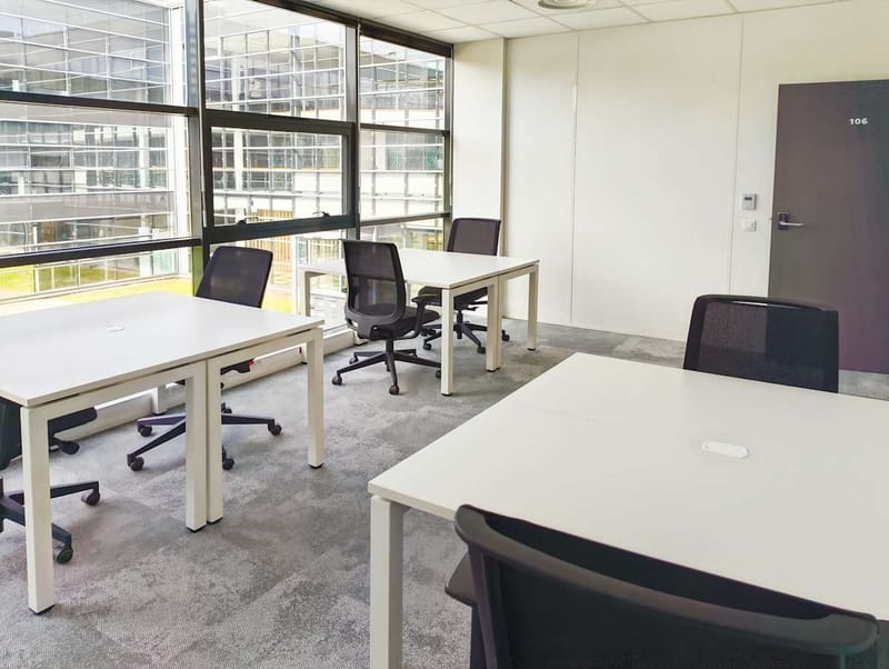 Regus - 117 allée des Parcs,Ilena Parc image 8