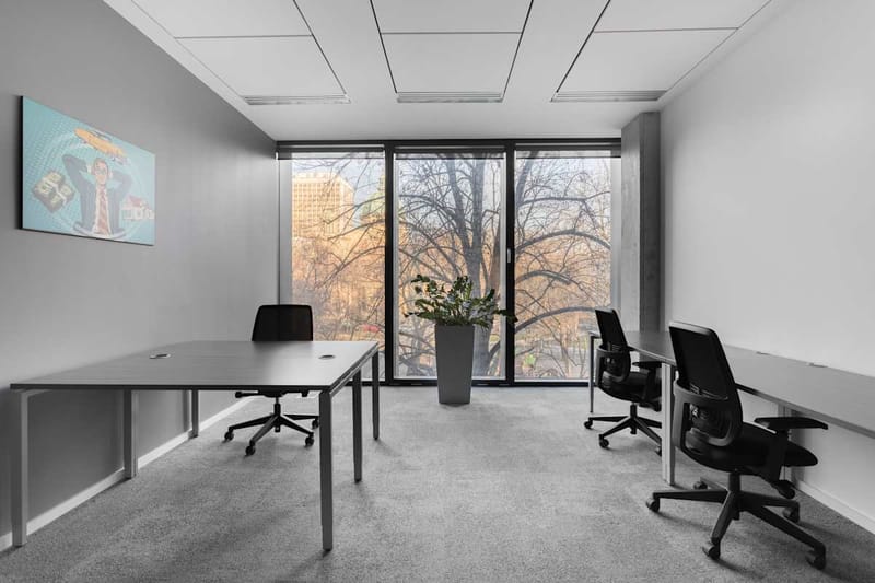 Regus - Park Avenue,2 nd floor,70 Wspolna street image 4