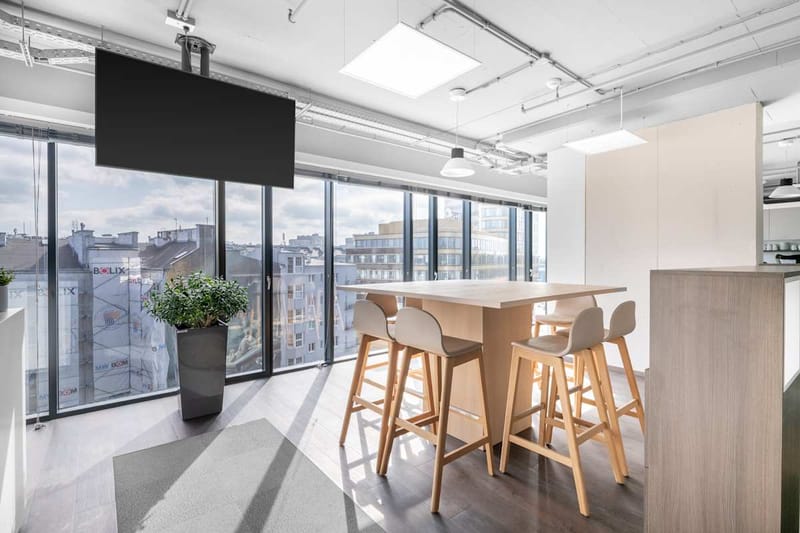 Regus - Polna Corner,3A Warynskiego street,5th and 6th floor image 5