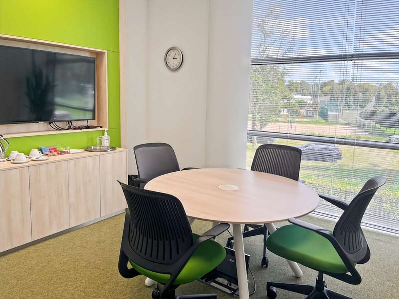 Regus - Opera Office,13A Zwyciestwa street,1st and 2nd floor image 4