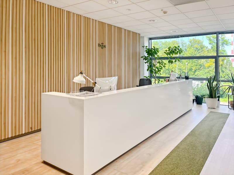 Regus - Opera Office,13A Zwyciestwa street,1st and 2nd floor image 5