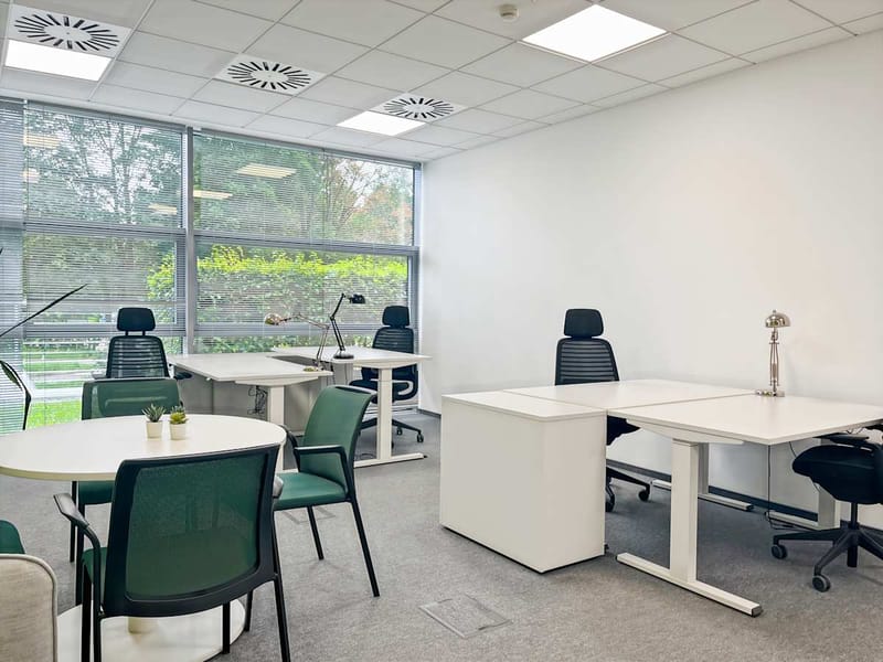 Regus - Opera Office,13A Zwyciestwa street,1st and 2nd floor image 7