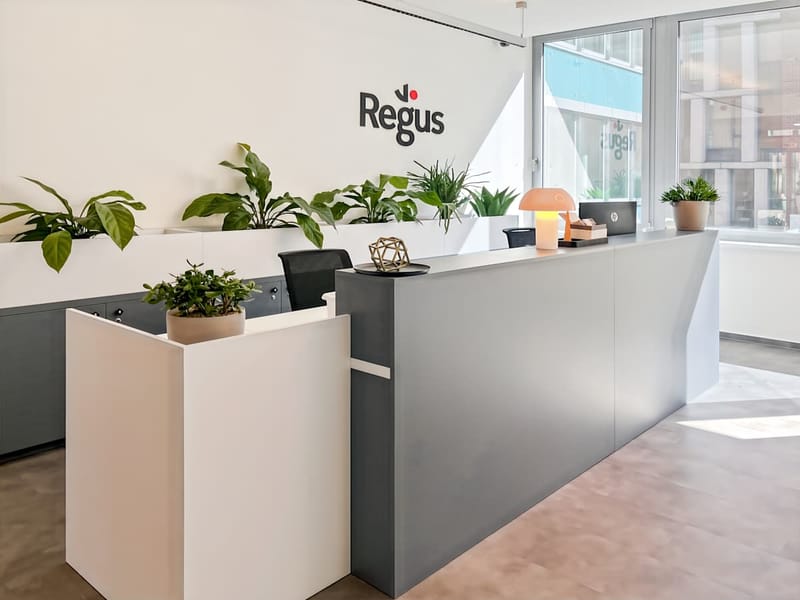 Regus - Neumann János u. 1/B image 2