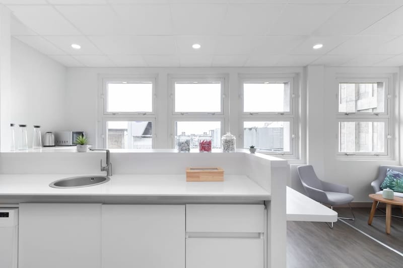 Regus Express - 47 place Alphonse Fiquet image 6