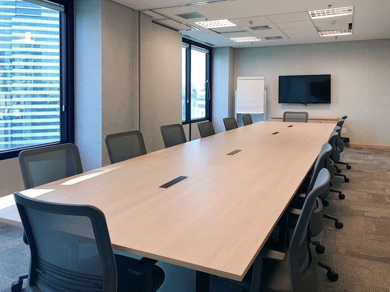 Regus - Av. Das Nações Unidas, 12495 - 15º andar image 13
