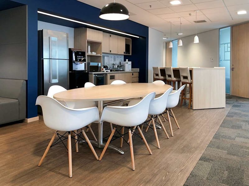 Regus - Av. Das Nações Unidas, 12495 - 15º andar image 6