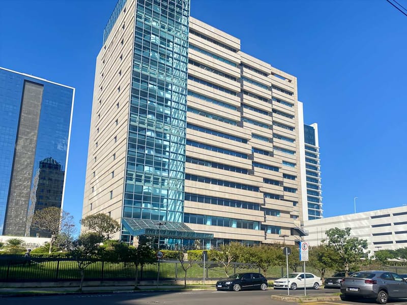 Regus - 8th floor,90, Dolorez Alcaraz Caldas Ave.,Praia de Belas image 2