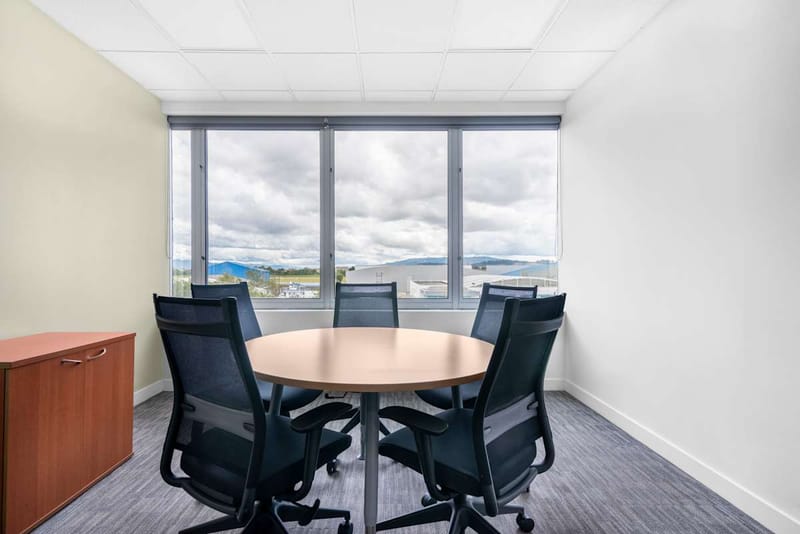 Regus - Street 26,  #102-20,Suite 301, Third Floor image 4