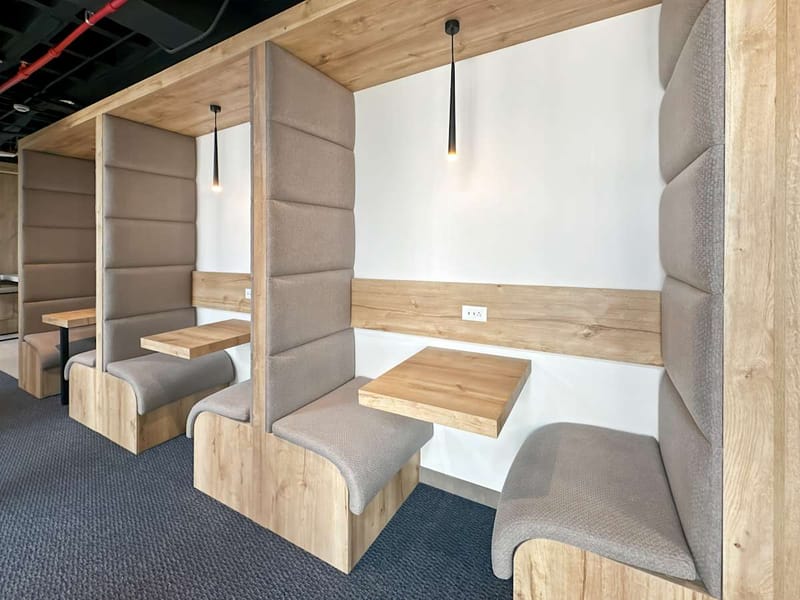 Regus - Av Eloy Alfaro E6-24,y Calle Francisco Andrade Marin image 10
